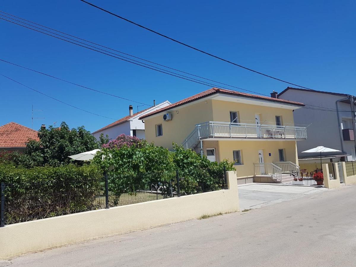 Ruža Apartmani Zadar Bagian luar foto
